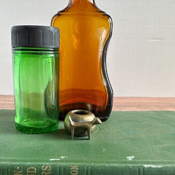 Vintage Crown Colony Guitar-Shaped Amber Glass Bottle With Brass Lid 4 1/2" Tall - Picture 7 of 10